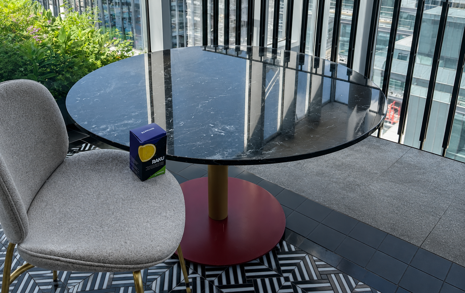 Black Marble Table Polishing - London Marble Stone