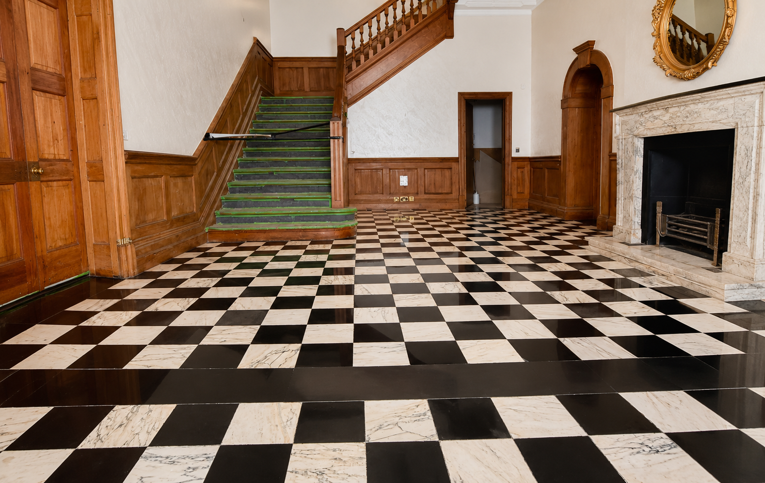 Black & White Marble Floor Cleaning - London Marble Stone