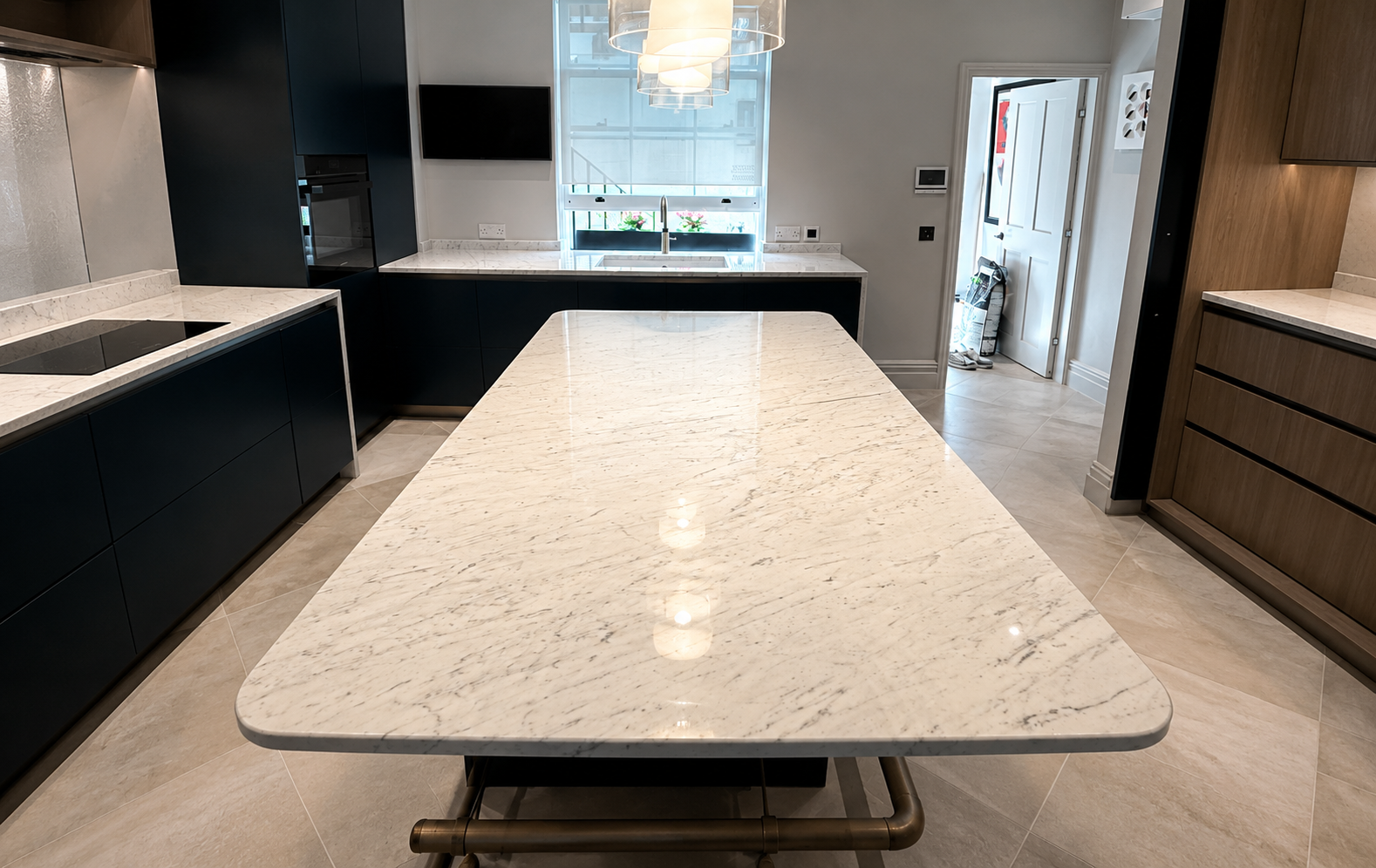 Marble Table Polishing - London Marble Stone