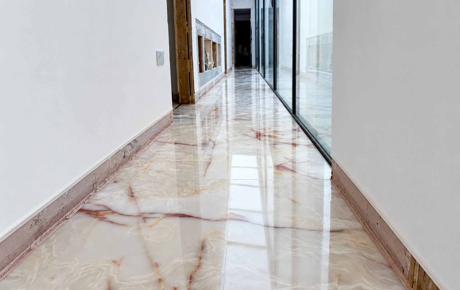 Porcelain Tile Polishing - London Marble Stone
